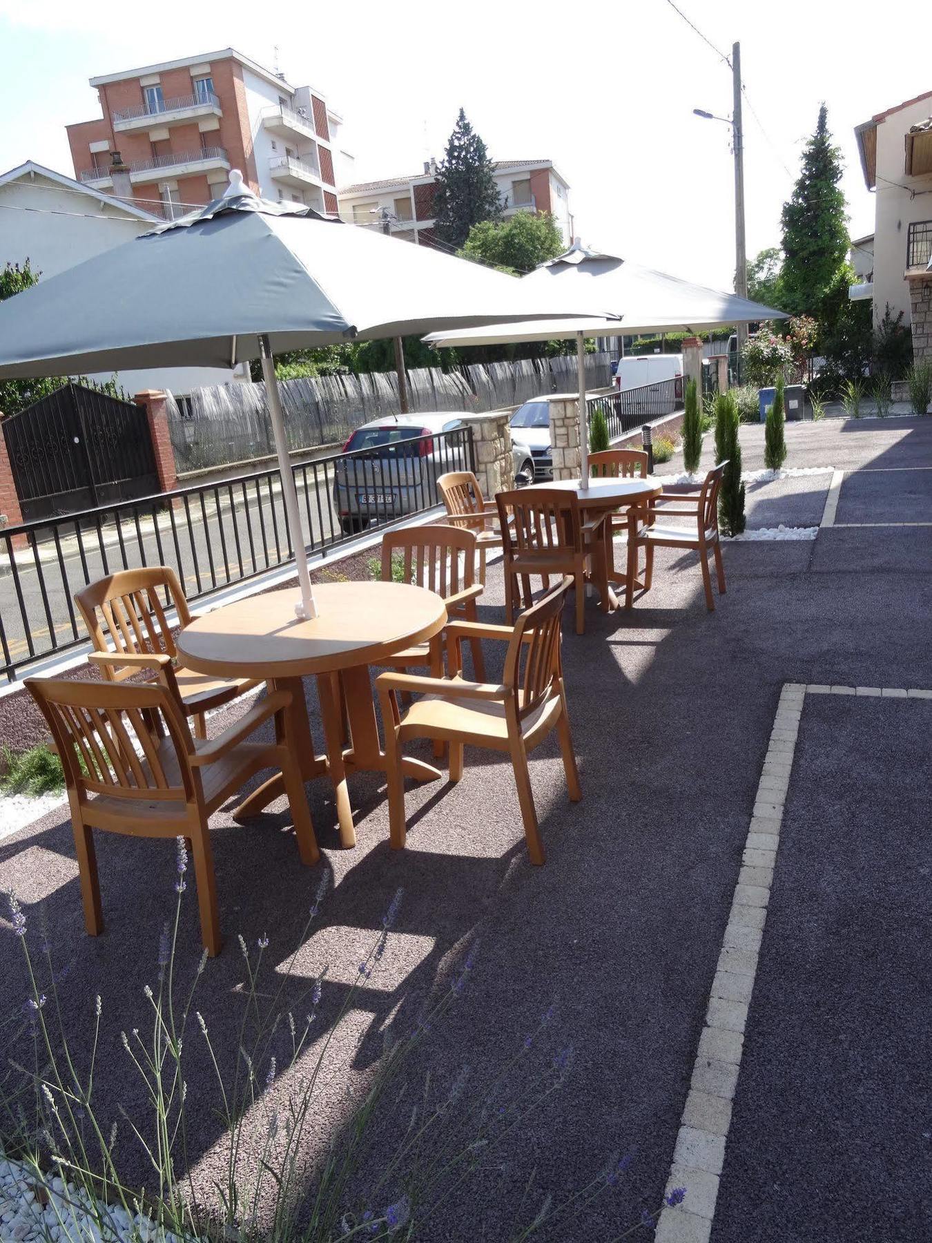 Hotel Akena Toulouse Le Prado - Proche Zénith Exterior foto